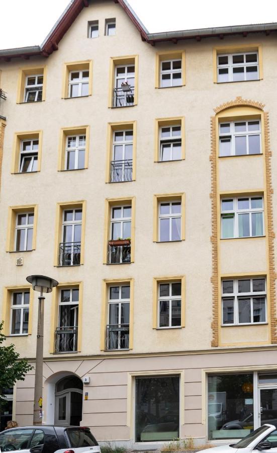 Amazing Apartment 1Br For 7 @Mauerpark Pberg ベルリン エクステリア 写真